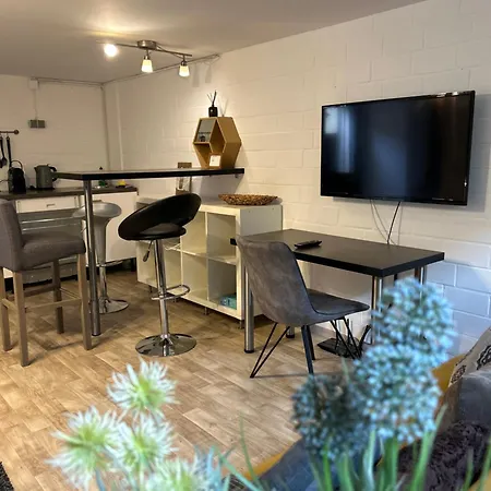 Ruhige 1 Zimmerwohnung Souterrain Apartment Bortfeld