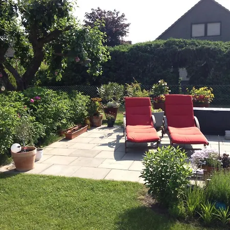 Ruhige 1 Zimmerwohnung Souterrain *